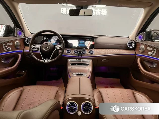 Mercedes-Benz E-Class 2023 Черный из Китая, фото 6