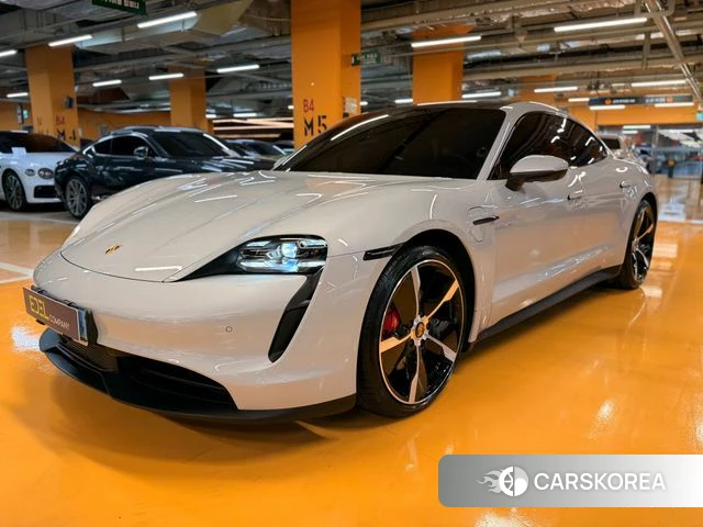 Porsche Taycan id 4936769 из Кореи 14