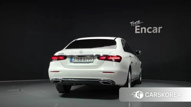 Mercedes-Benz E-Class W213 id 4957839 из Кореи 26