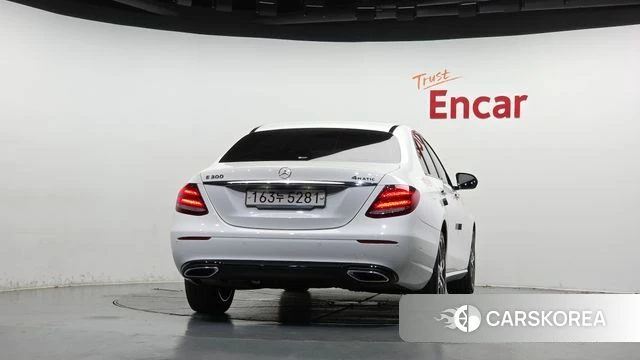 Mercedes-Benz E-Class W213 id 5003803 из Кореи 28