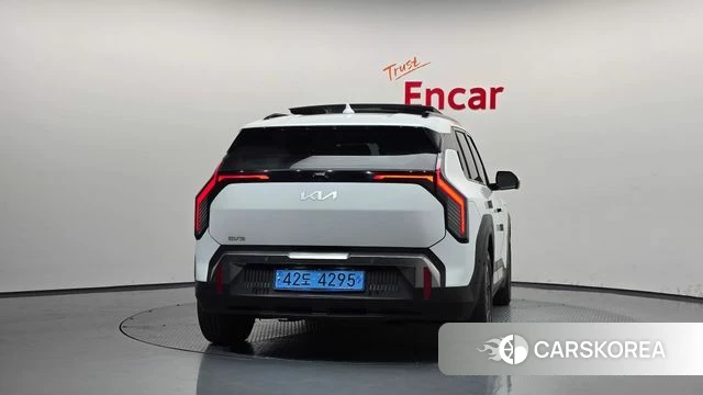 Kia EV3 id 4893047 из Кореи 14