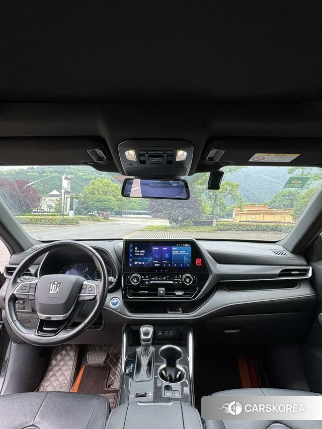 Toyota Crown 2021 Черный из Китая, фото 6