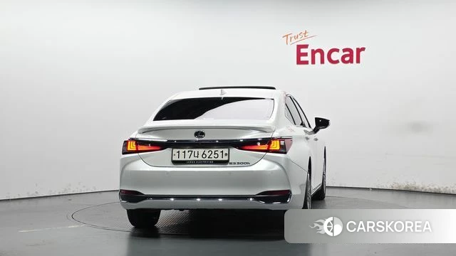 Lexus ES300h 7th generation id 5033014 из Кореи 31
