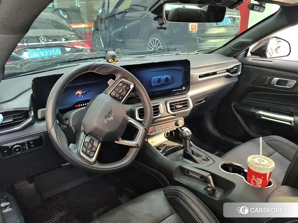 Ford Mustang 2025 Черный из Китая, фото 4