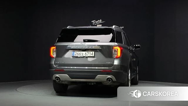 Ford Explorer 6th Generation id 4928595 из Кореи 14