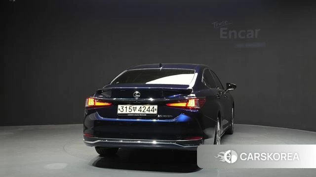 Lexus ES300h 7th generation id 5022312 из Кореи 29