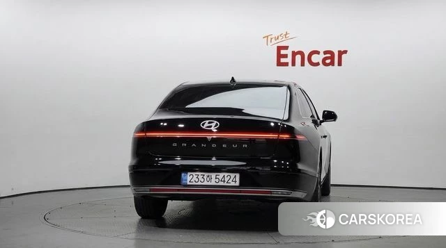 Hyundai Grandeur (GN7) id 5001368 из Кореи 28