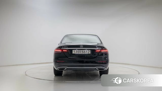Mercedes-Benz E-Class W213 id 4987419 из Кореи 14