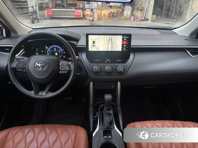 Toyota Corolla 2023 Белый из Китая, фото 4