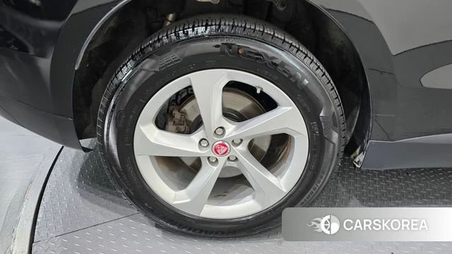Jaguar F-PACE id 4900281 из Кореи 28