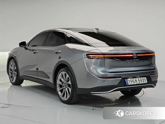 Toyota Crown Crossover id 4916719 из Кореи 14