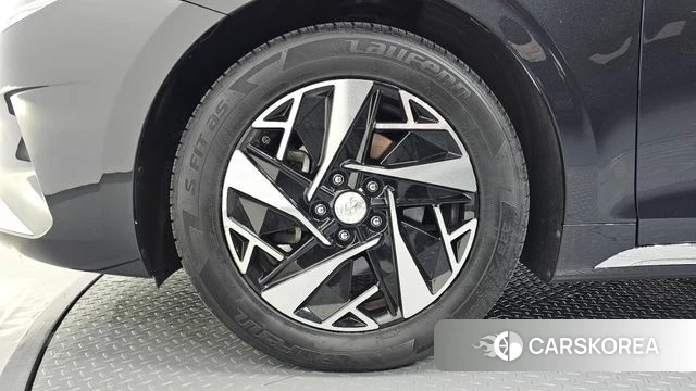 Hyundai The New Grandeur IG Hybrid id 4930609 из Кореи 28