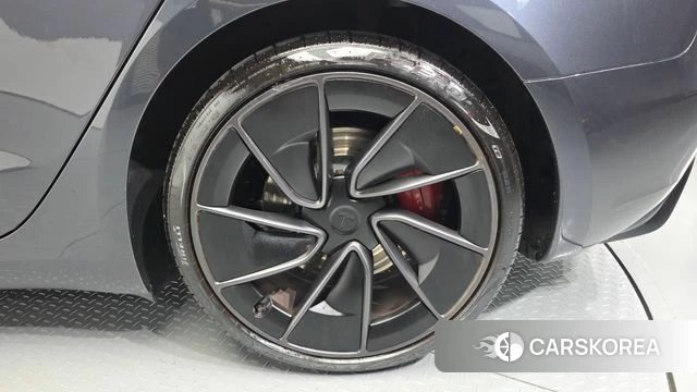 Tesla Model 3 id 4862602 из Кореи 24