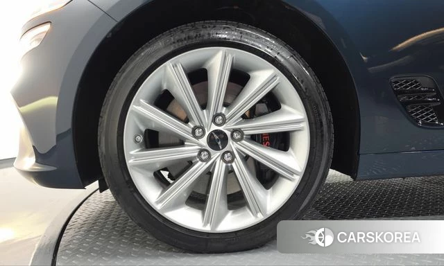 Genesis The New G70 Shooting Brake id 5001744 из Кореи 25