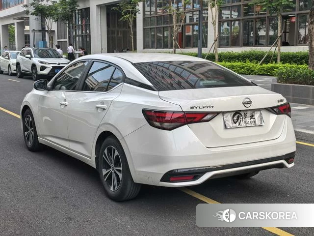 Nissan Sylphy 2025 Белый из Китая, фото 4