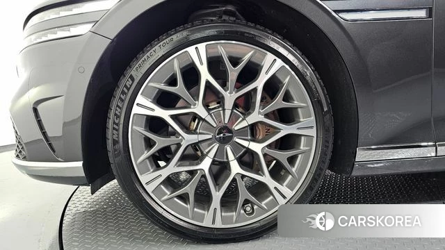 Genesis G90 (RS4) id 4950372 из Кореи 34