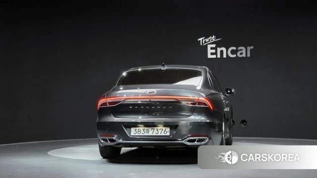 Hyundai The New Grandeur IG Hybrid id 5028763 из Кореи 33