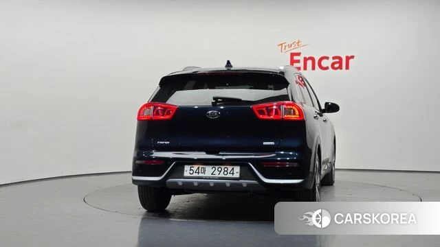 Kia Niro id 5018954 из Кореи 27