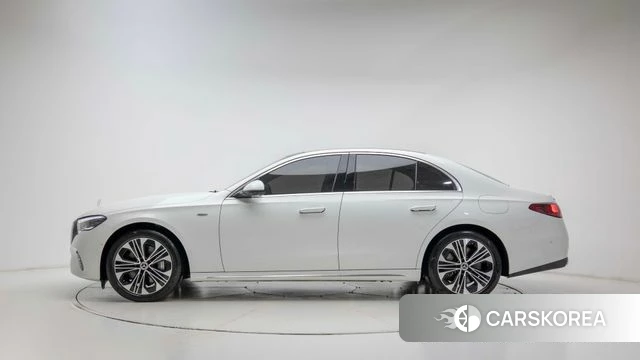 Mercedes-Benz E-Class W214 id 5015654 из Кореи 9