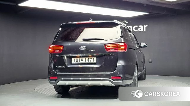 Kia The New Carnival id 5042122 из Кореи 29