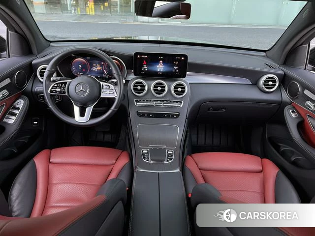 Mercedes-Benz GLC 2021 Черный из Китая, фото 4