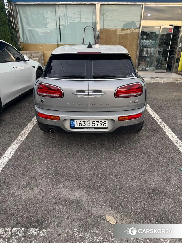 Mini Cooper SD Clubman 2023 Серебряный из Кореи, фото 4