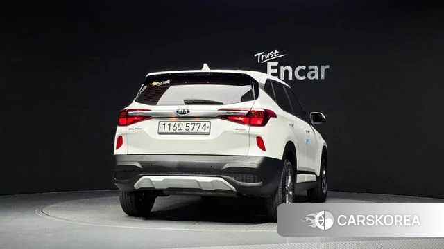 Kia Seltos id 4937276 из Кореи 14