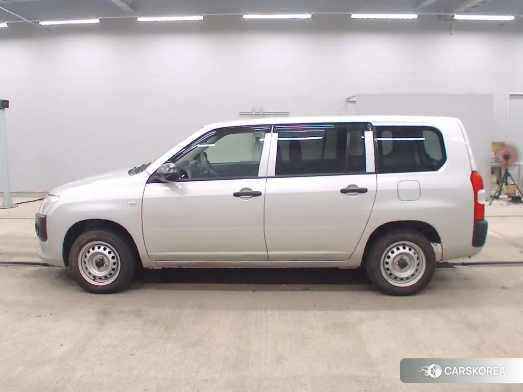 Toyota Probox 2022 из Японии, фото 4