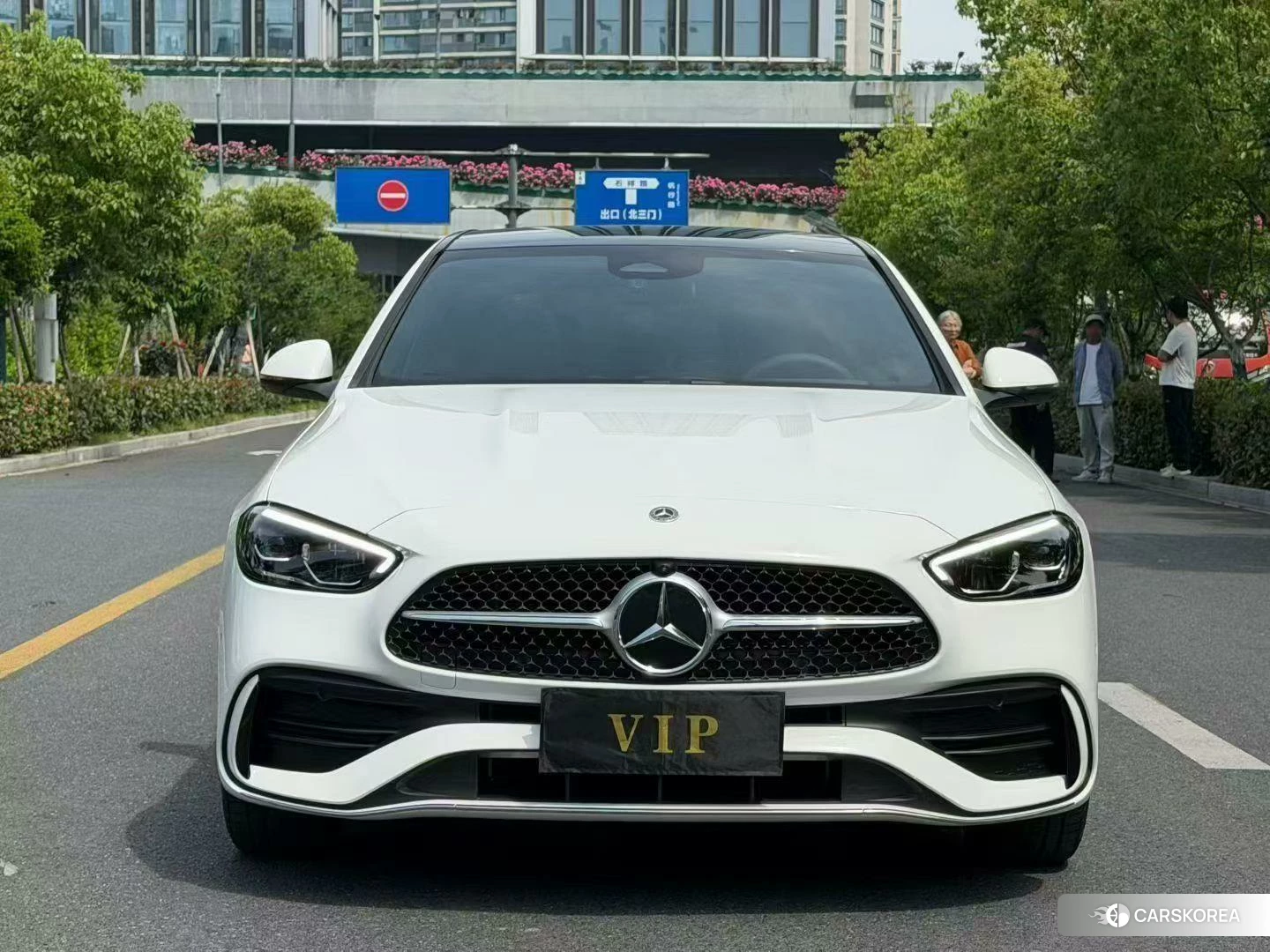 Mercedes-Benz C-class 2024 Белый из Китая, фото 4