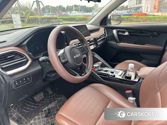 Kia Sportage 2022 Белый из Китая, фото 6