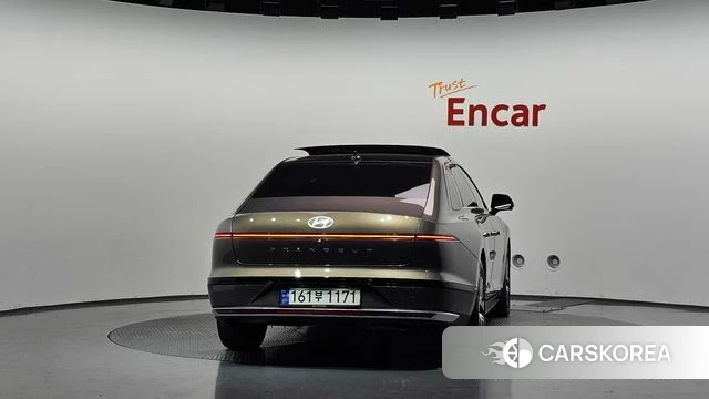 Hyundai Grandeur (GN7) id 5022008 из Кореи 34