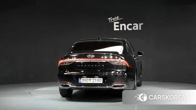 Hyundai The New Grandeur IG id 4996931 из Кореи 26