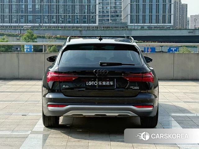 Audi A6 2022 Черный из Китая, фото 6