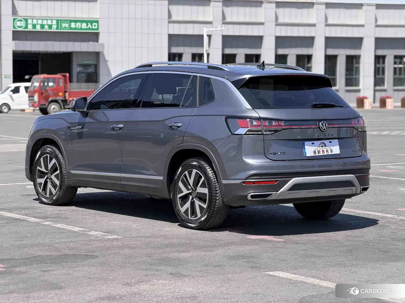 Volkswagen Tayron 2024 Silver/gray из Китая, фото 5