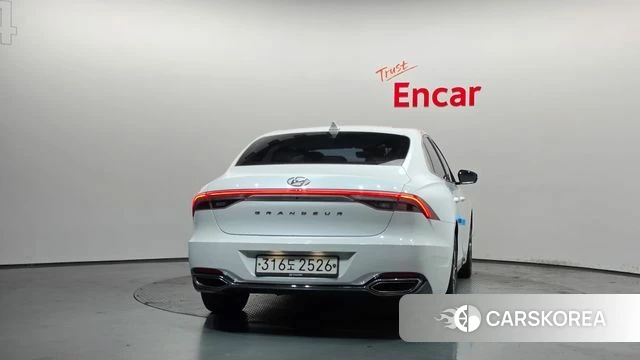 Hyundai The New Grandeur IG id 4741754 из Кореи 29