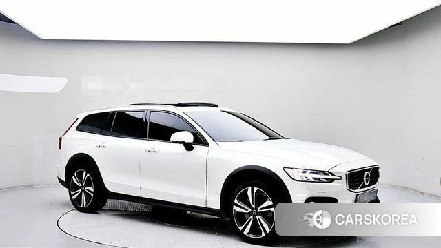 Volvo V60 Cross-Country 2nd Generation id 4923792 из Кореи 14