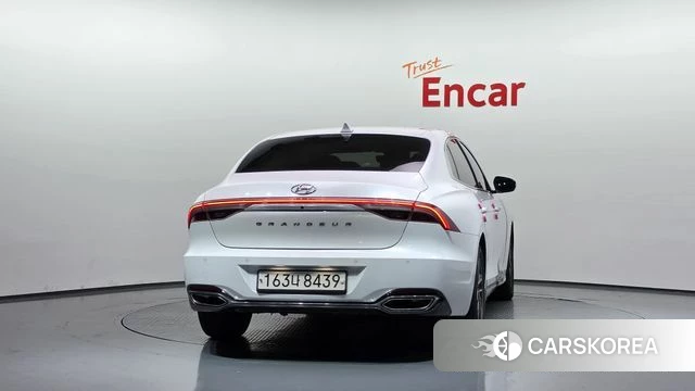 Hyundai The New Grandeur IG id 5003722 из Кореи 27