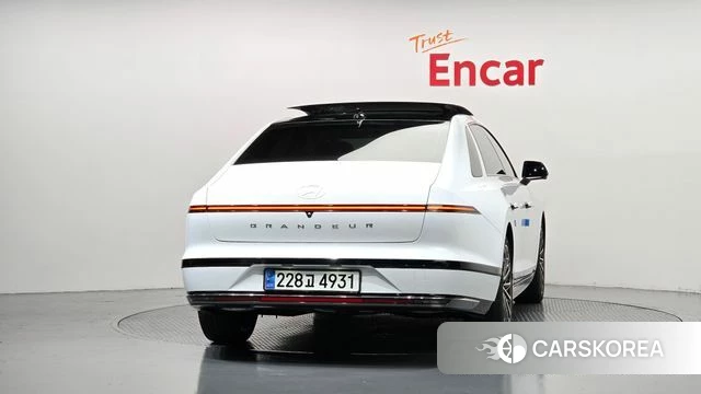 Hyundai Grandeur Hybrid (GN7) id 4778330 из Кореи 14