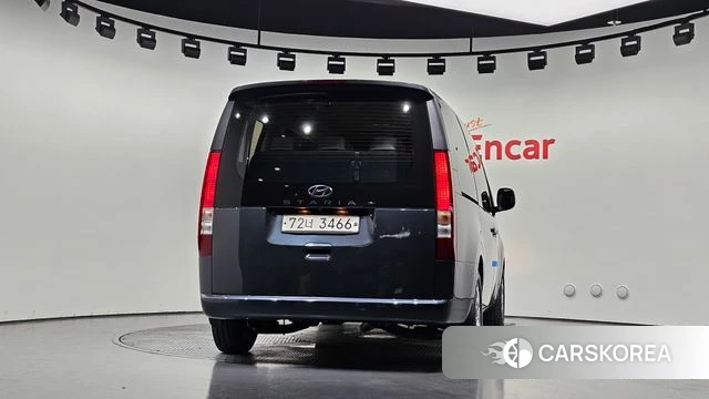 Hyundai Staria id 4855354 из Кореи 14