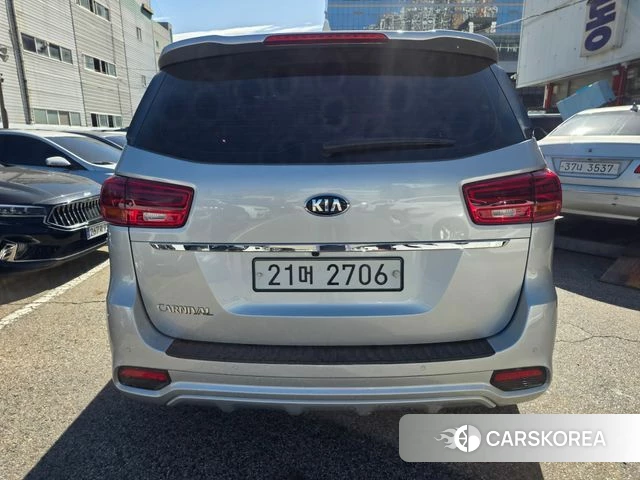 Kia The New Carnival id 4937734 из Кореи 7