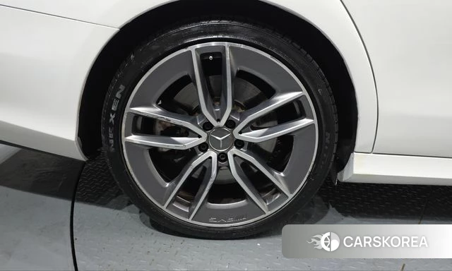 Mercedes-Benz E-Class W213 id 5013521 из Кореи 26