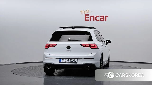 Volkswagen Golf 8th Generation id 4996102 из Кореи 14