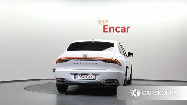 Hyundai The New Grandeur IG Hybrid id 5027576 из Кореи 26