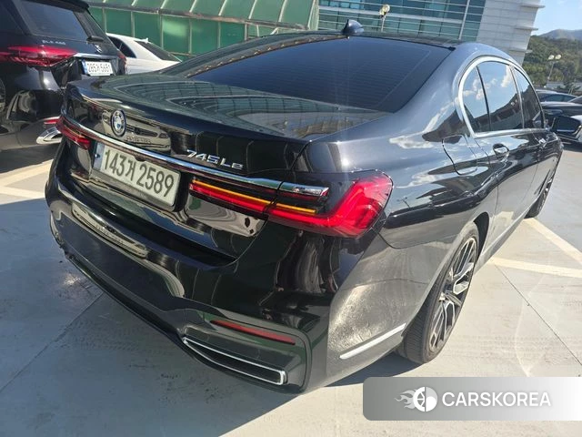 BMW 7 Series (G11) 2021 Черный из Кореи, фото 4