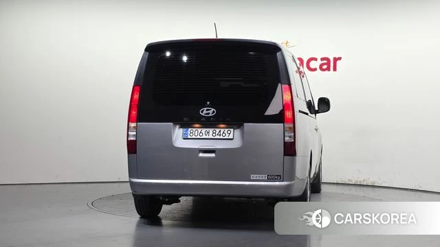 Hyundai Staria id 4985199 из Кореи 24