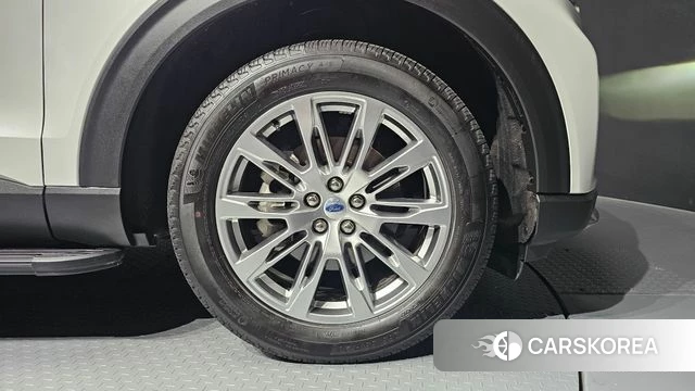 Ford Explorer 6th Generation id 4985135 из Кореи 34