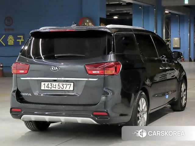 Kia The New Carnival id 4918746 из Кореи 14