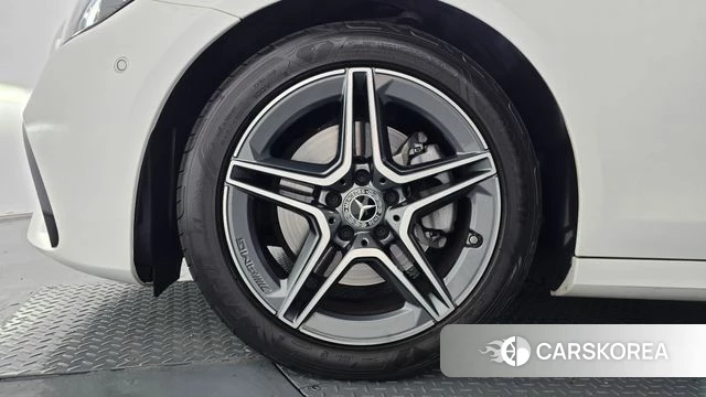 Mercedes-Benz E-Class W213 id 4975913 из Кореи 28