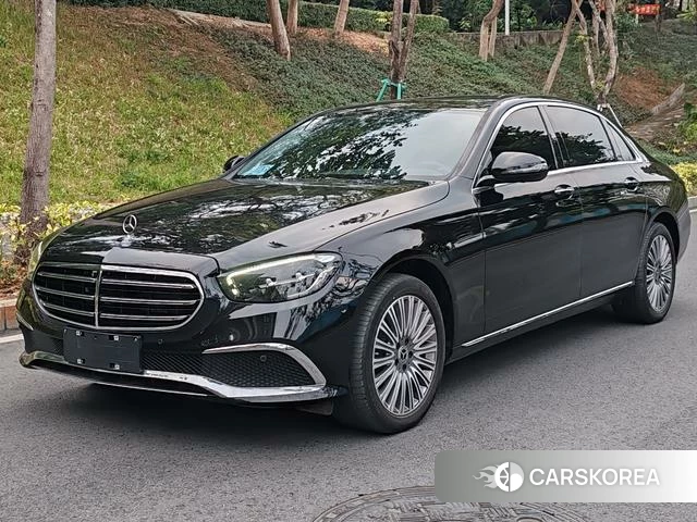 Mercedes-Benz E-Class 2023 Черный из Китая, фото 6