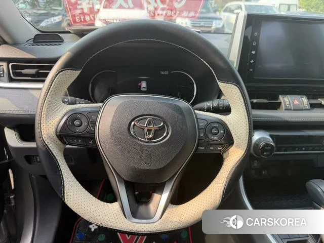 Toyota RAV4 2021 Шампань из Китая, фото 5